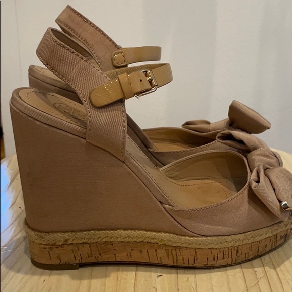 Tory Burch Penny Faille Bow Wedge Sandal - Picture 7 of 11